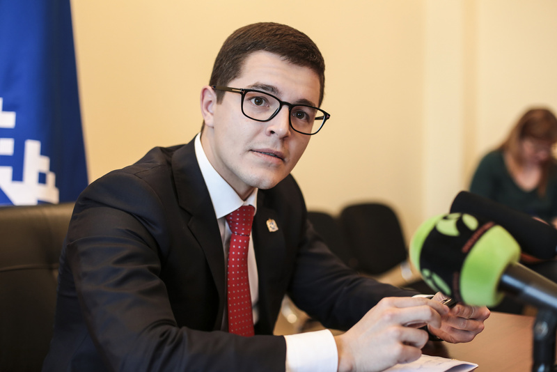 Молодой технократ Дмитрий Артюхов назначен врио губернатора Ямала