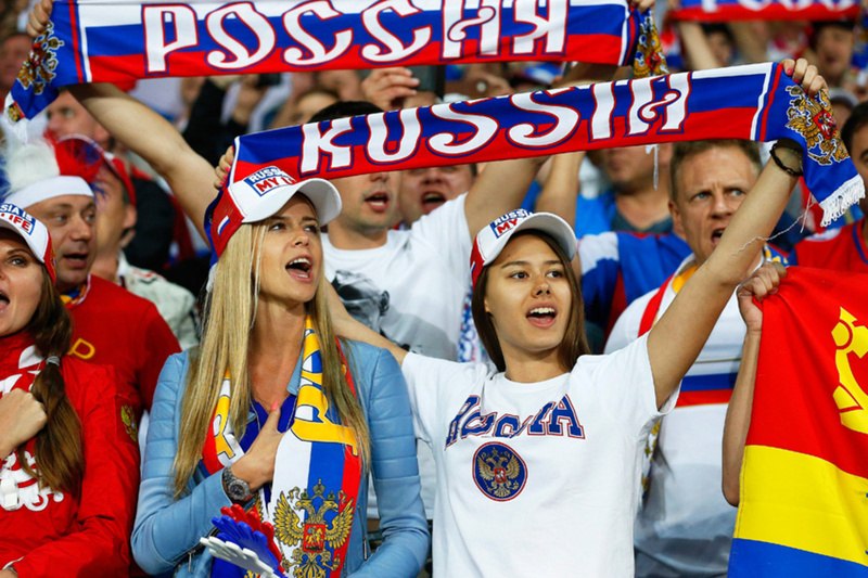 Тюменские фанаты поддержат футболистов сборной России в прямом эфире