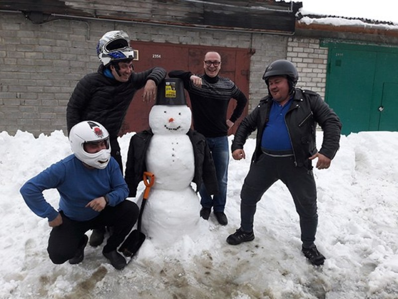 Жителей Тюмени развеселили июньские снеговики на Ямале: фото 