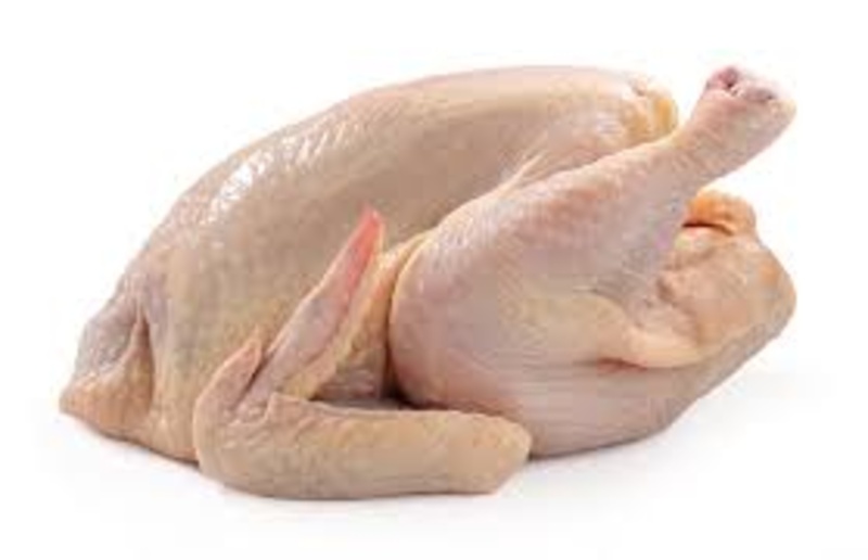 В Тюмени продавца супермаркета избили курицей до сотрясения мозга