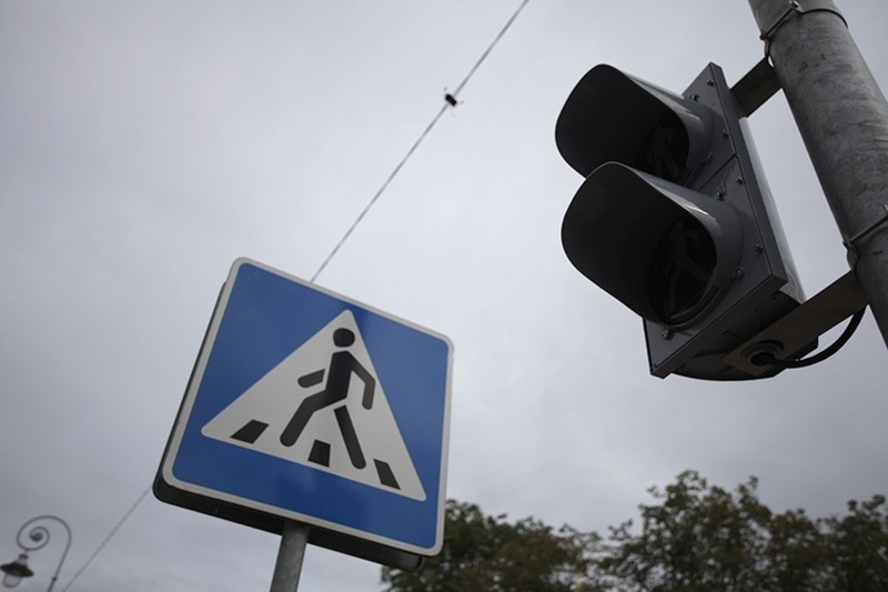 На тюменском перекрестке перестанет работать светофор