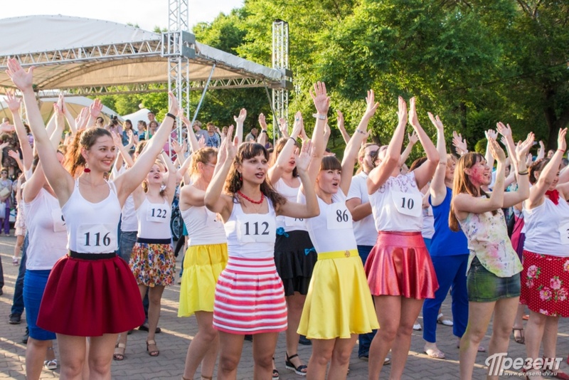 Тюменцы установят танцевальный рекорд
