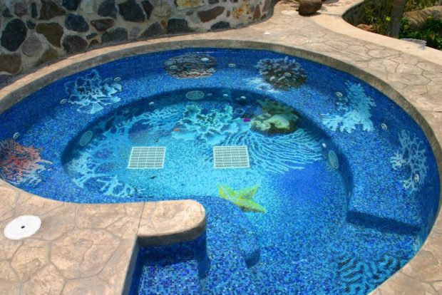 10 советов по выбору плитки для бассейна
